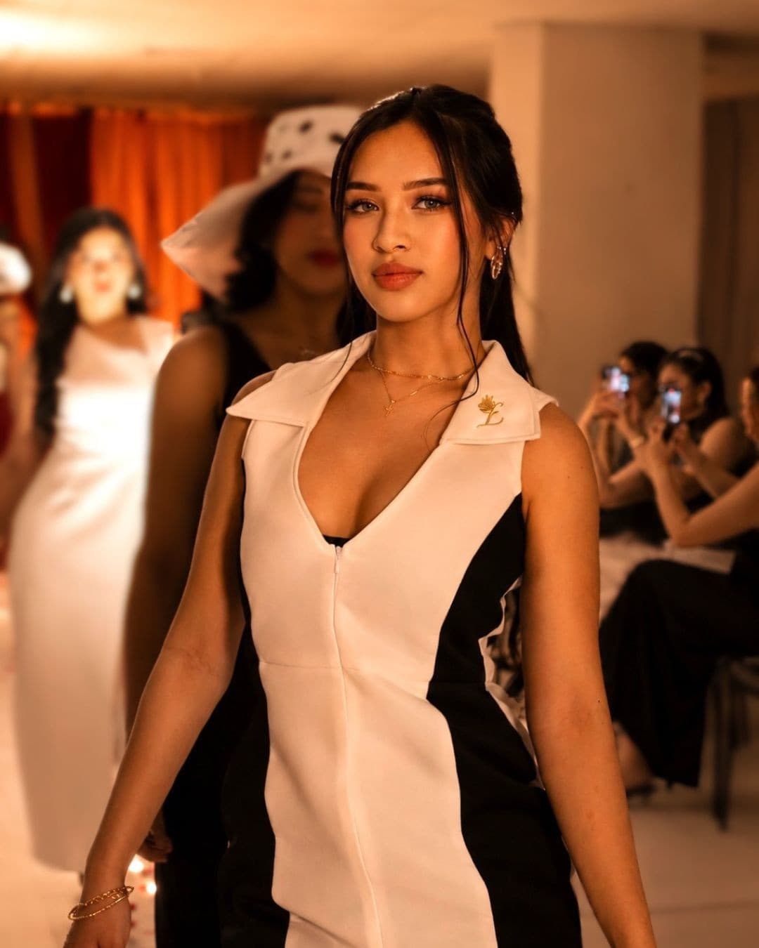 Look 1 on the runway — The Transformation